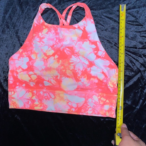 Lululemon 🍋 - Picture 2 of 5